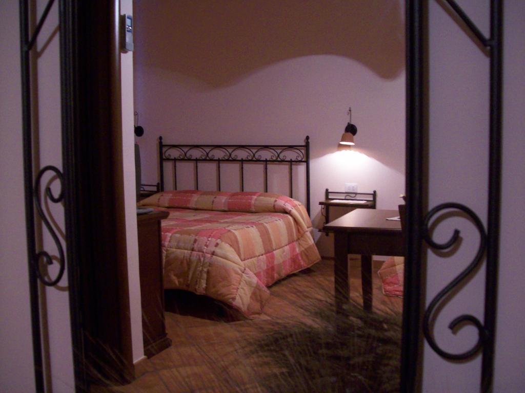 Poggiofelice B&B ザッフェラーナ・エトネーア エクステリア 写真